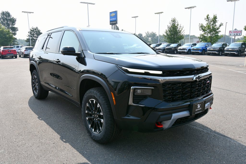 2026 Chevrolet Traverse Z71 photo 8