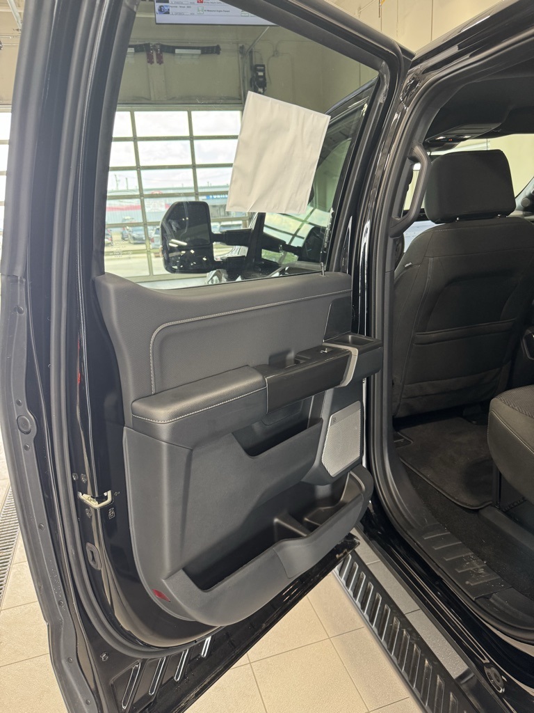 2023 Ford F-150 XLT photo 21