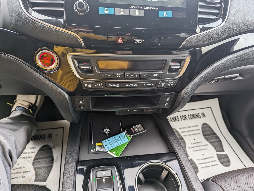 2024 Honda Passport Black Edition photo 10