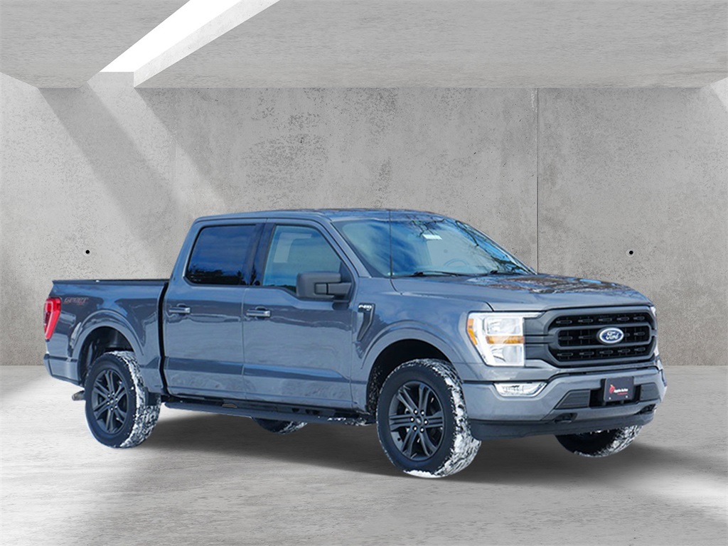 2022 Ford F-150 XLT's photo