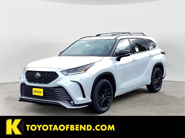 2026 Toyota Highlander XSE's photo