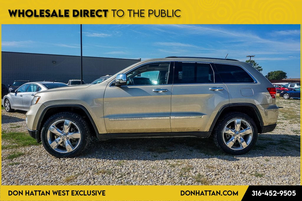 2012 Jeep Grand Cherokee Overland photo 2
