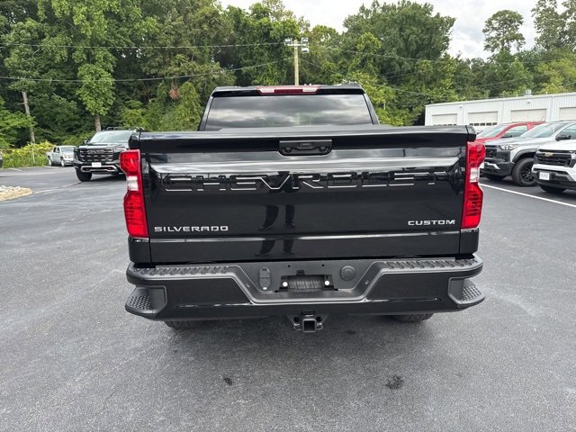 2026 Chevrolet Silverado 1500 Custom photo 11
