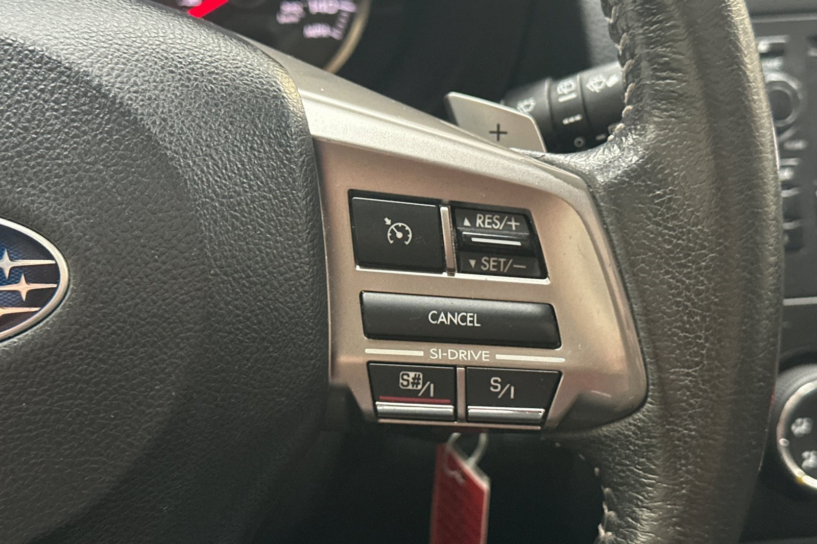 2015 Subaru Forester 2.0XT Premium photo 25