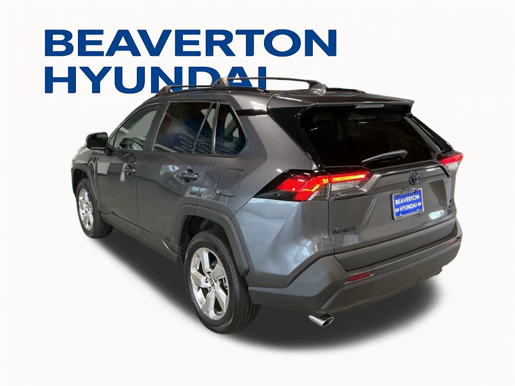 2021 Toyota RAV4 Hybrid XLE Premium photo 2