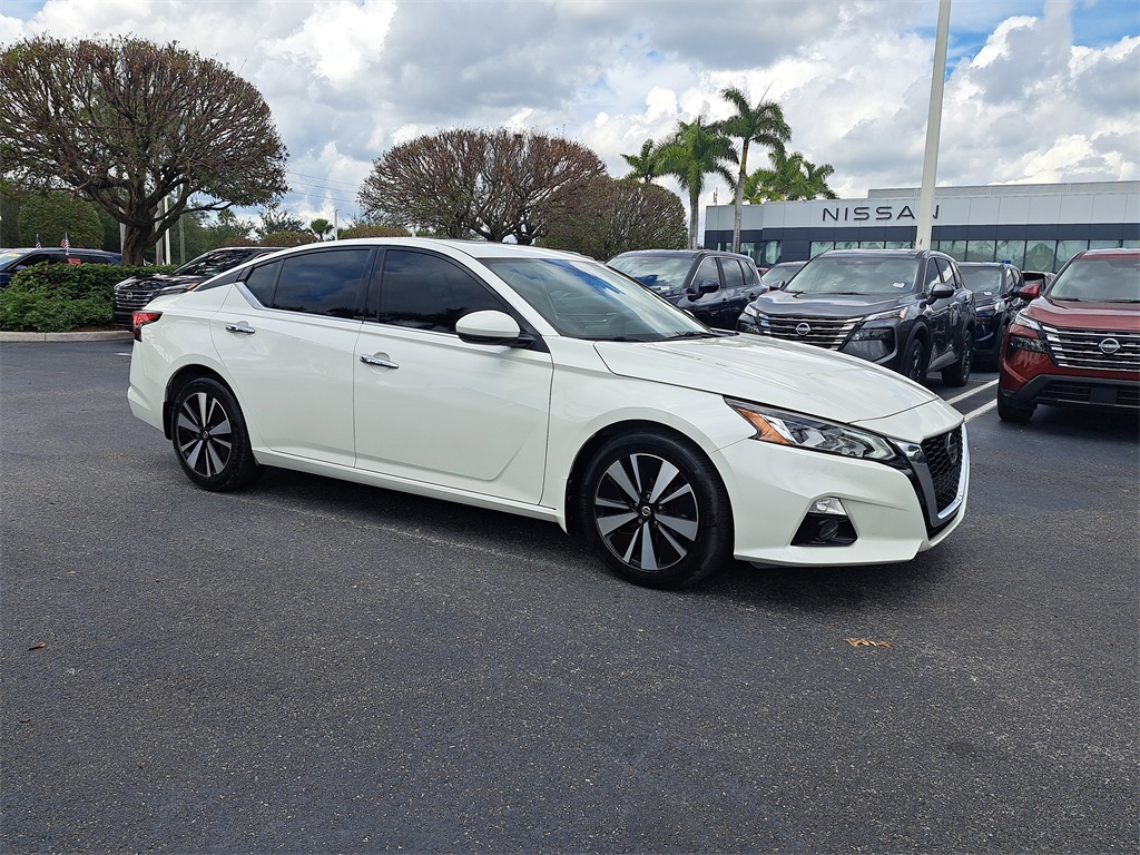 2020 Nissan Altima 2.5 SL photo 2