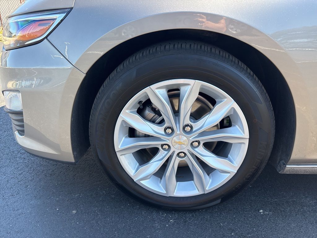2024 Chevrolet Malibu 1LT photo 9