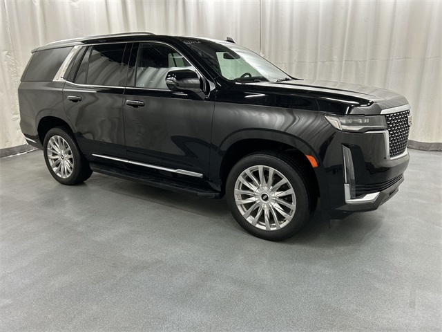 2022 Cadillac Escalade Luxury's photo