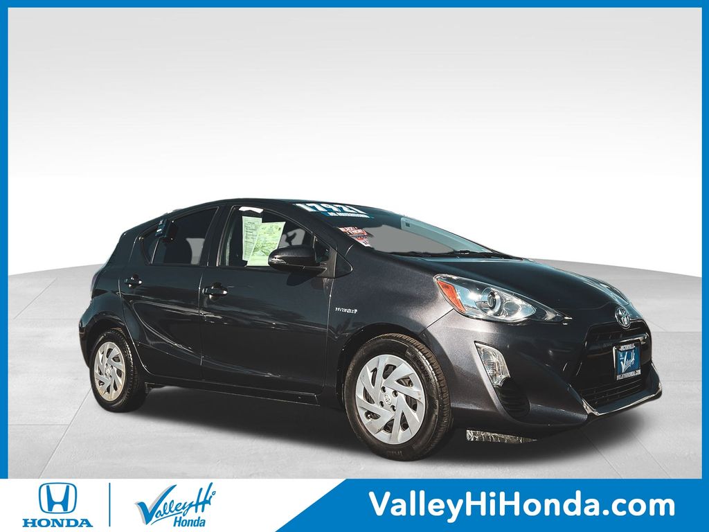 2016 Toyota Prius c Four