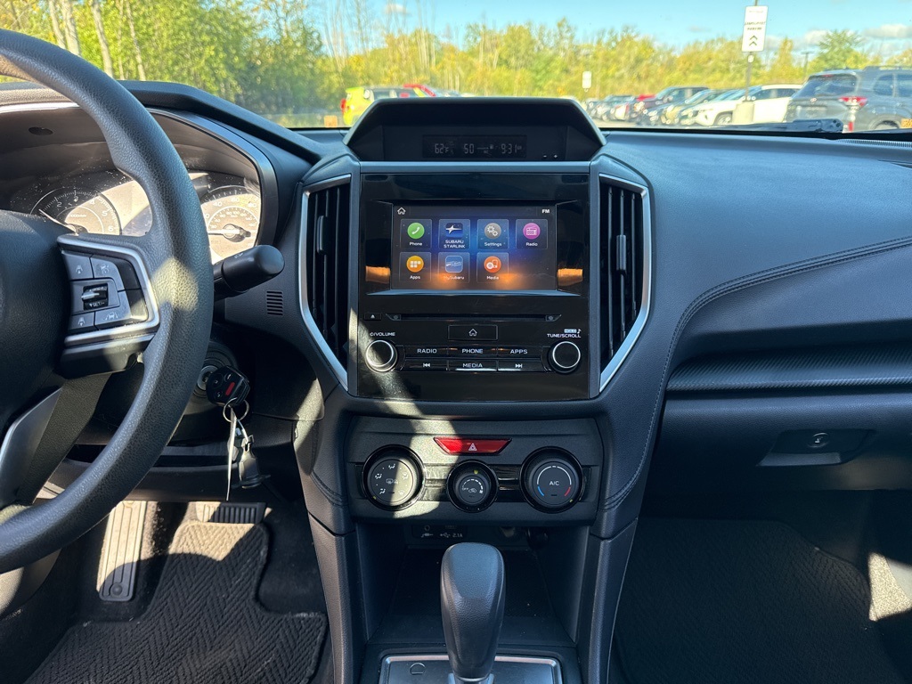 2020 Subaru Impreza Premium photo 5