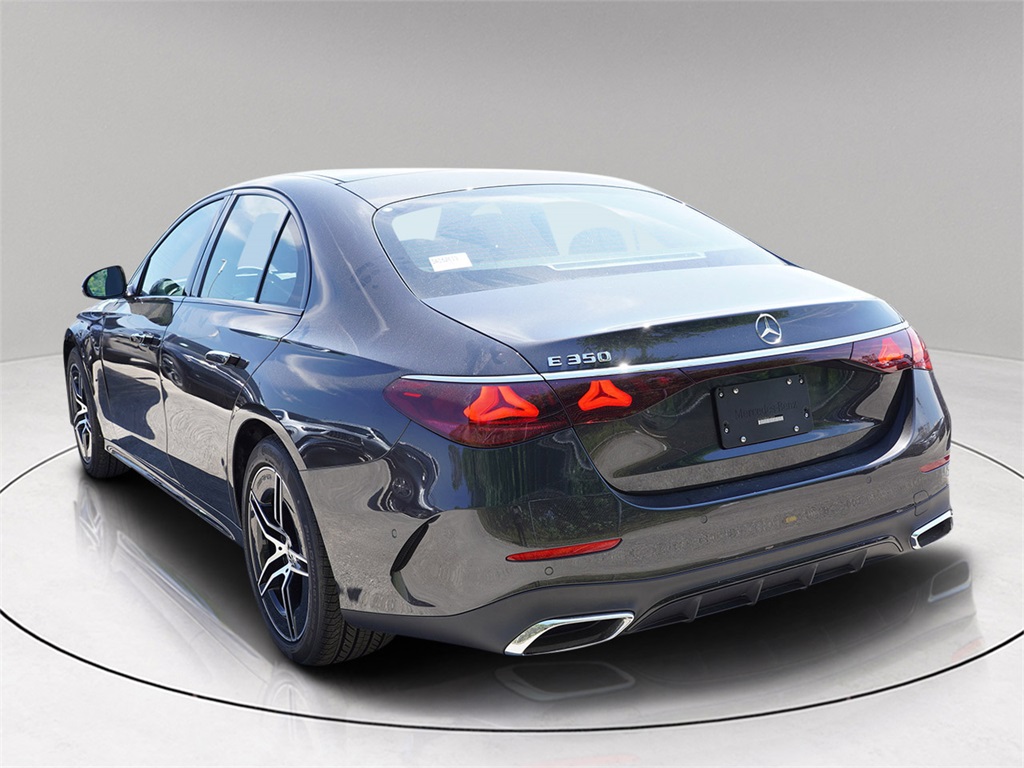 2025 Mercedes Benz E 350 photo 4