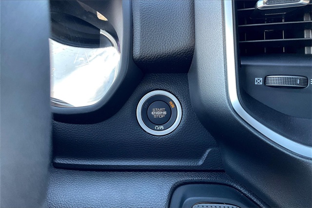2025 Ram 1500 Big Horn Lone Star photo 17