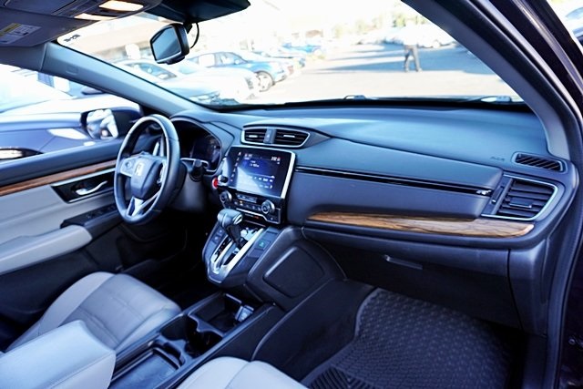 Used 2018 Black Honda Touring image 9