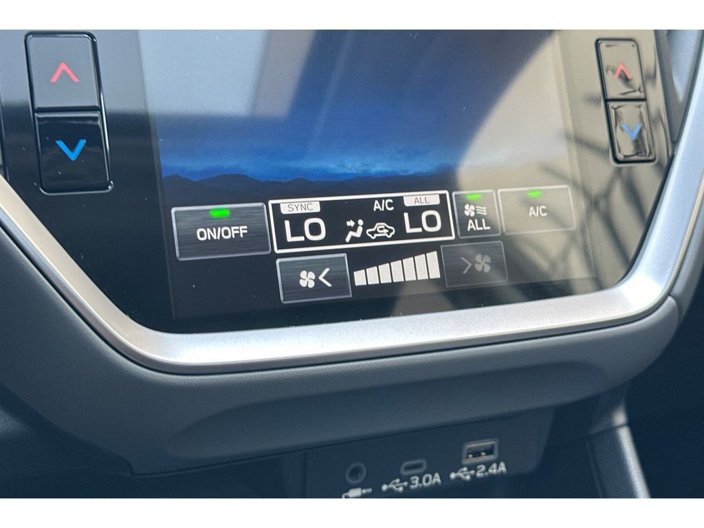 2025 Subaru Crosstrek Premium photo 17