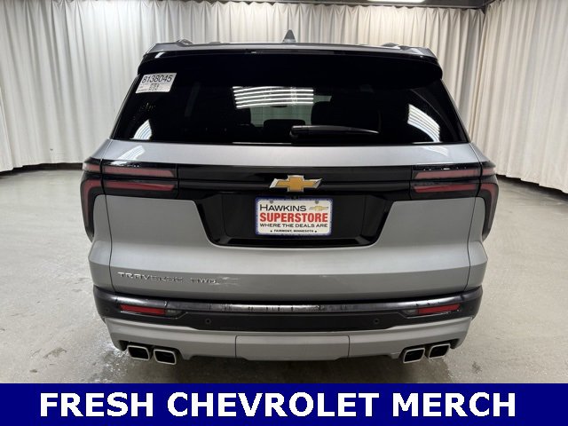 2025 Chevrolet Traverse photo 4