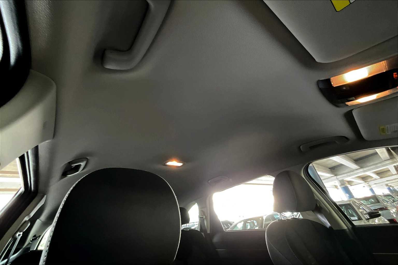 2021 Kia Sorento LX photo 13