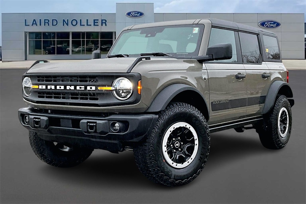 2025 Ford Bronco 4-Door Big Bend's photo