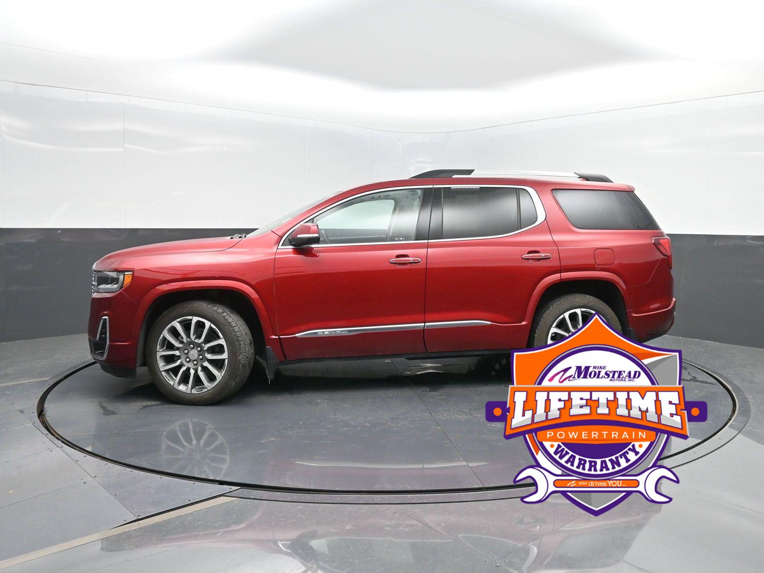 2023 GMC Acadia Denali's photo