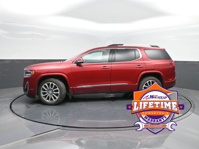 2023 GMC Acadia Denali's photo