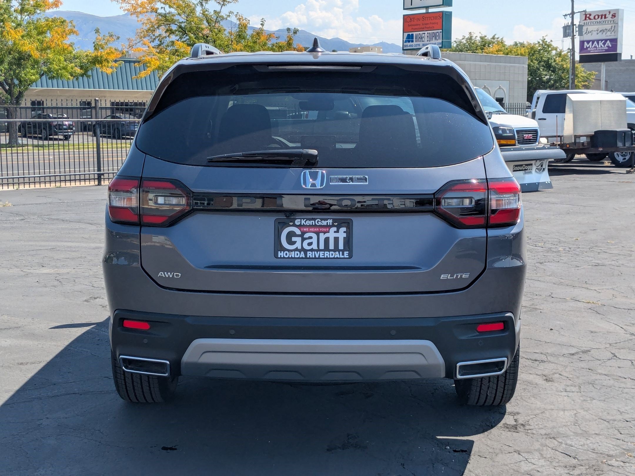2025 Honda Pilot Elite photo 4
