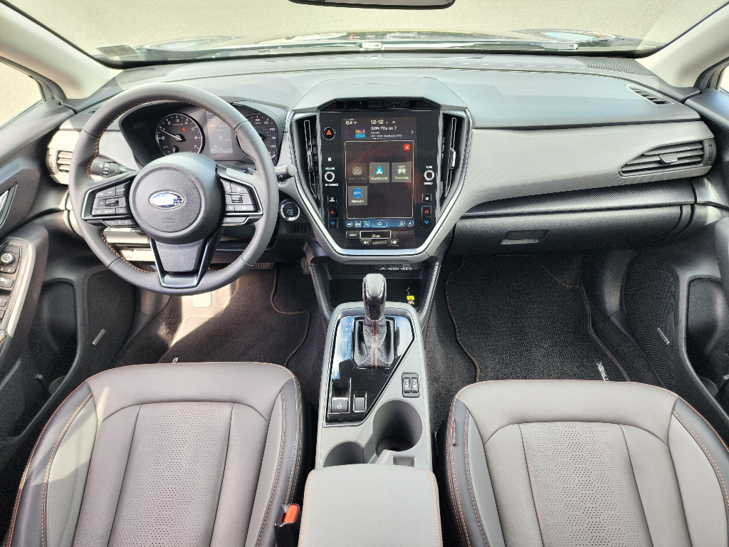 2025 Subaru Crosstrek Limited photo 2