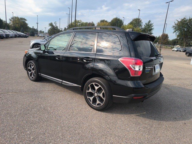 2016 Subaru Forester 2.0XT Touring photo 3