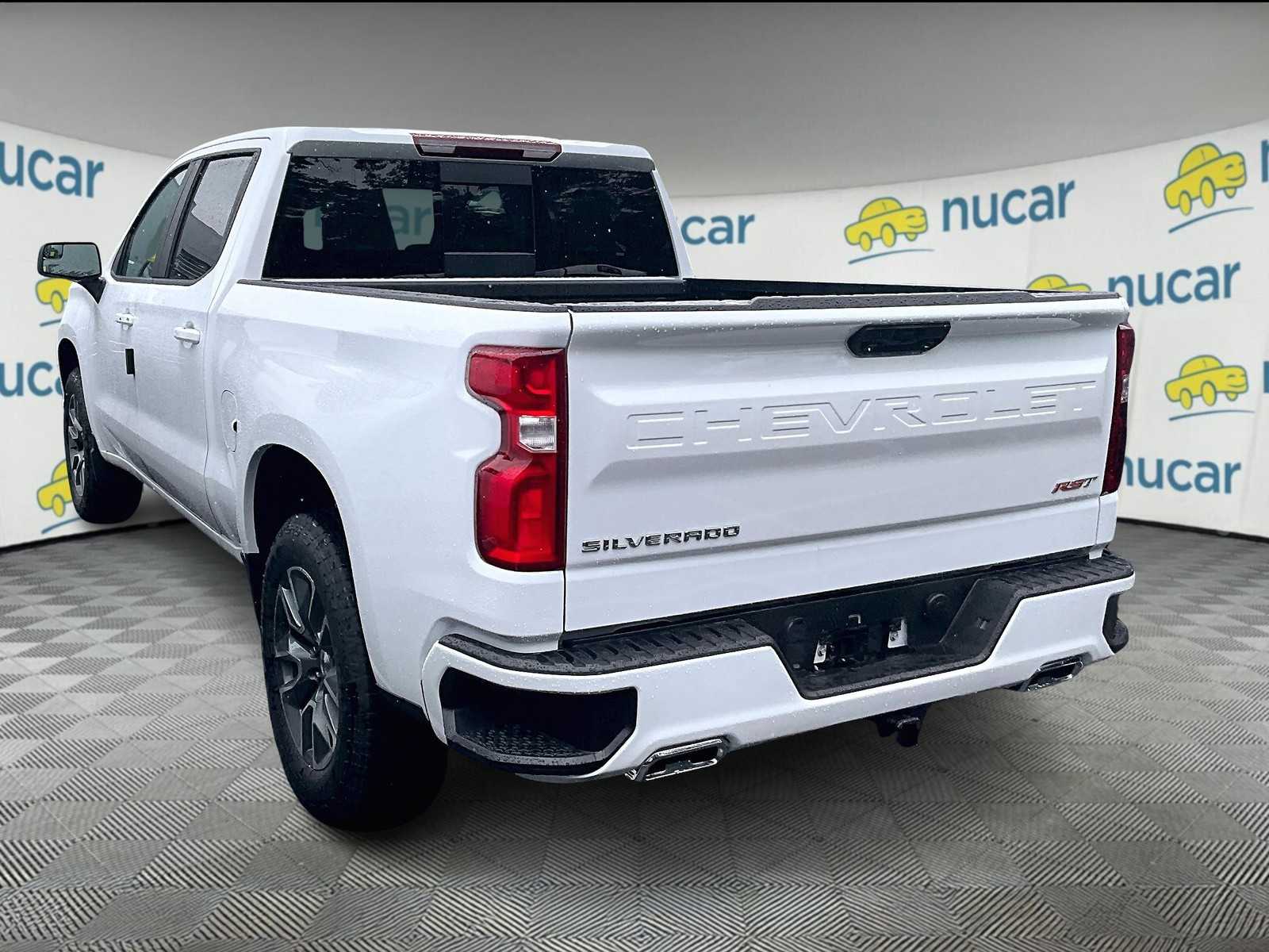 2025 Chevrolet Silverado 1500 RST photo 4