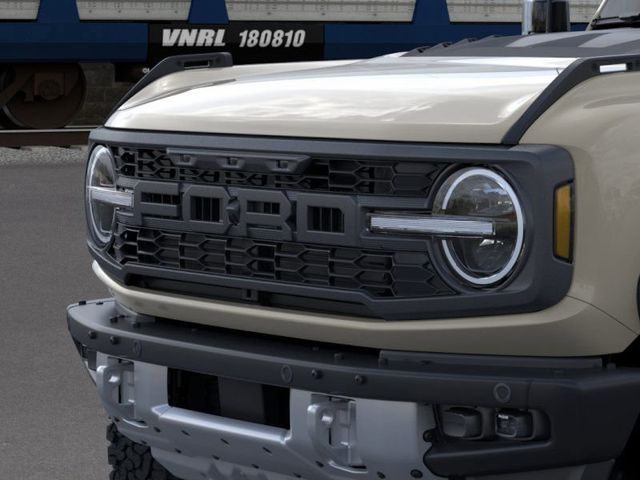 2025 Ford Bronco Raptor photo 18