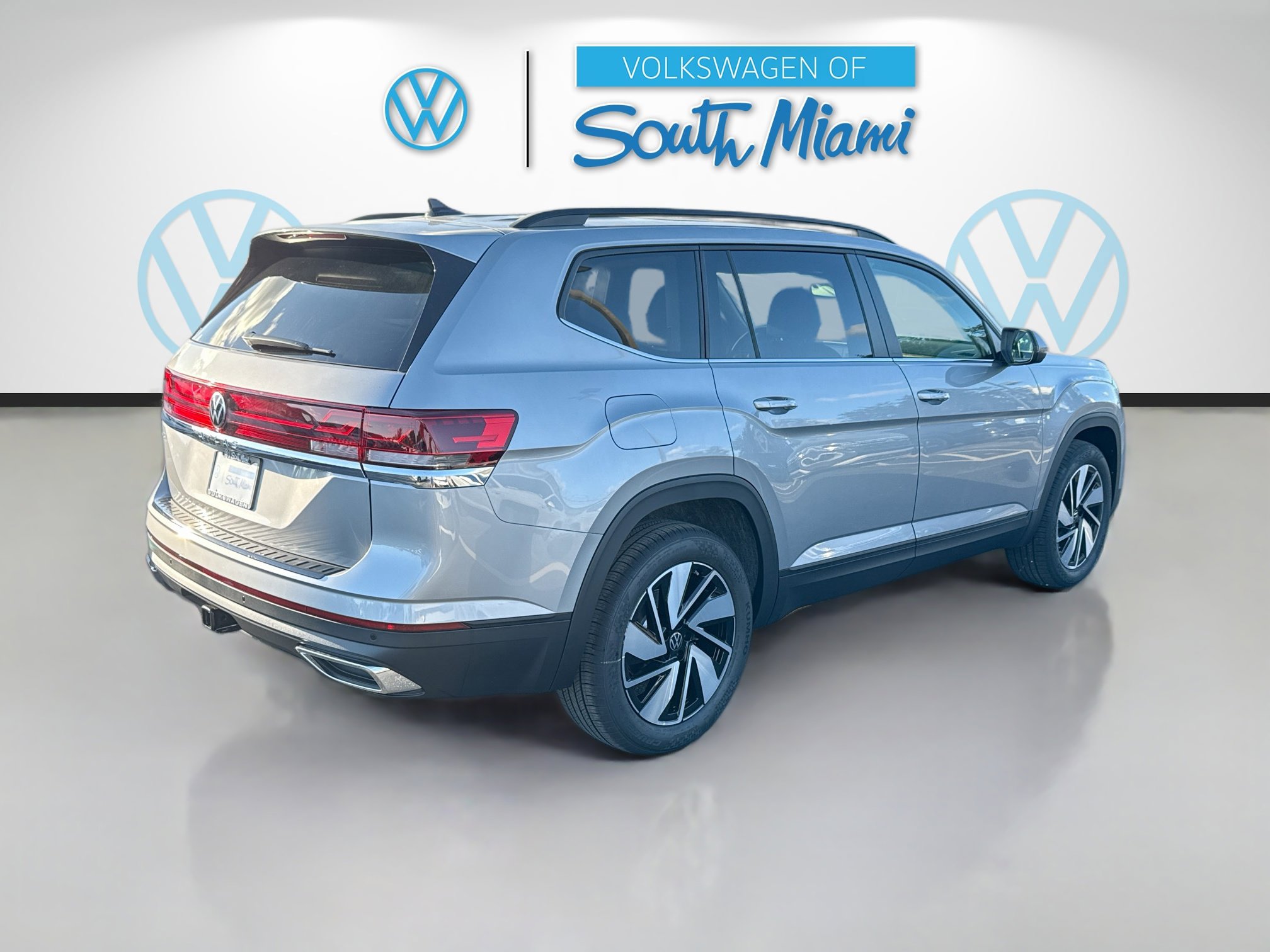 2026 Volkswagen Atlas SE Technology photo 4