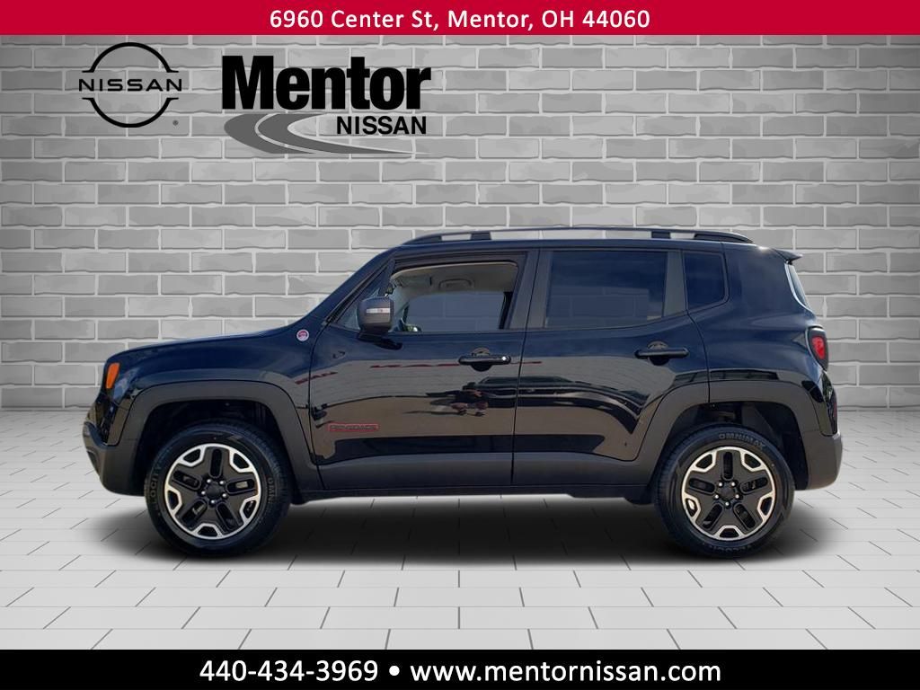 2017 Jeep Renegade Trailhawk photo 4