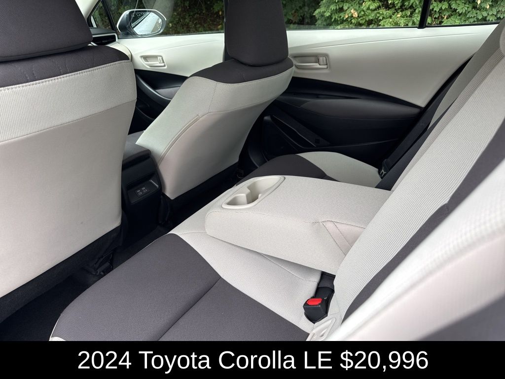 2024 Toyota Corolla LE photo 12
