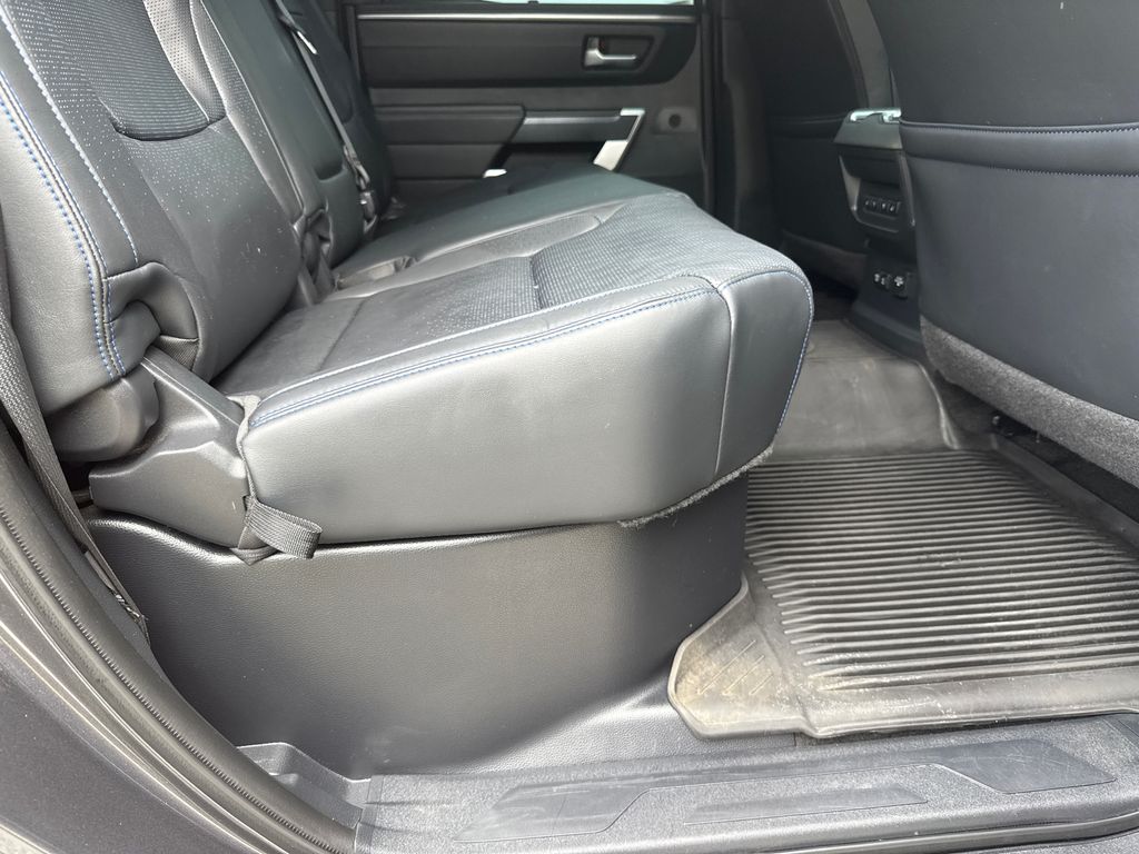 2023 Toyota Tundra Platinum photo 14