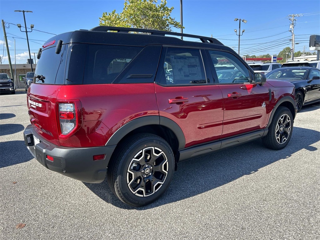 2025 Ford Bronco Sport Outer Banks photo 4