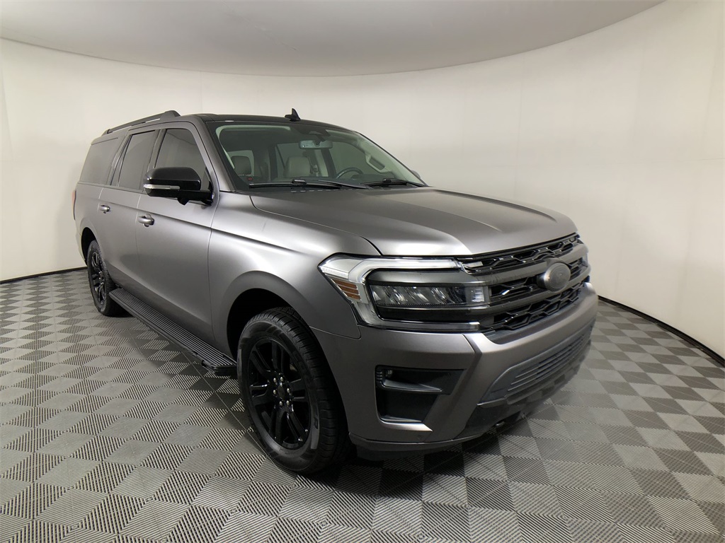 2022 Ford Expedition MAX XLT photo 4