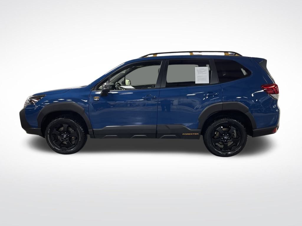 2022 Subaru Forester Wilderness photo 2