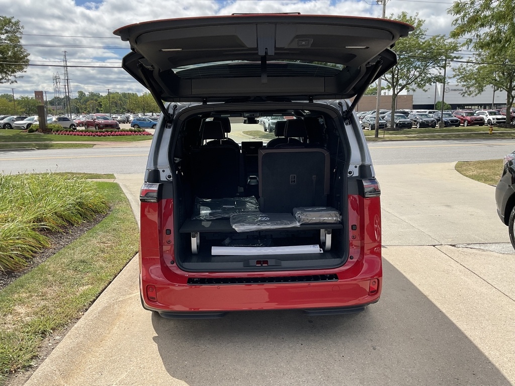 2025 Volkswagen ID. Buzz Pro Plus photo 4