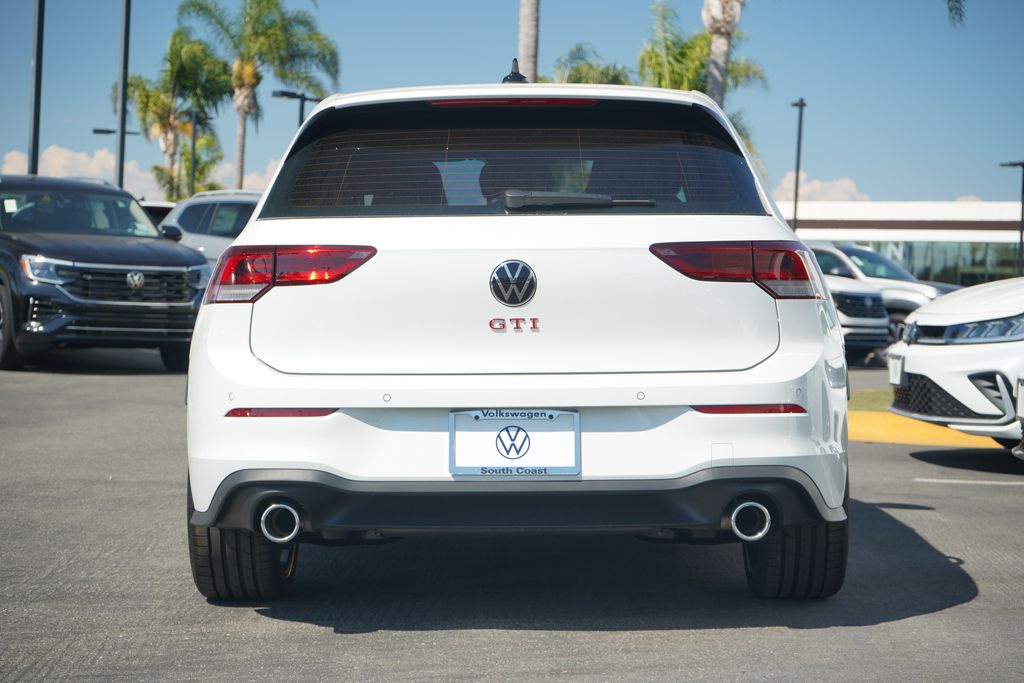 2025 Volkswagen Golf GTI Autobahn photo 3