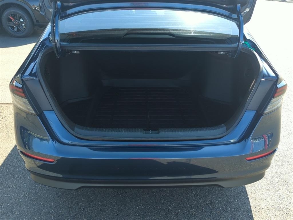 2023 Honda Accord EX photo 24