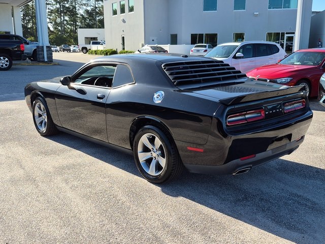 2018 Dodge Challenger SXT photo 5