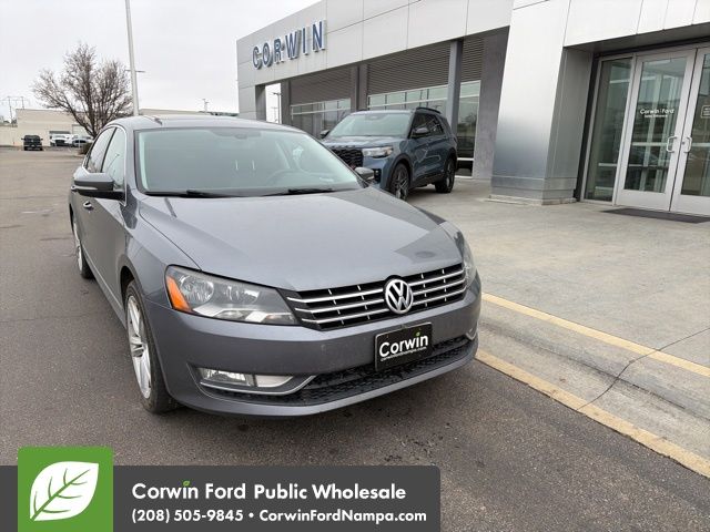 2015 Volkswagen Passat SEL Premium