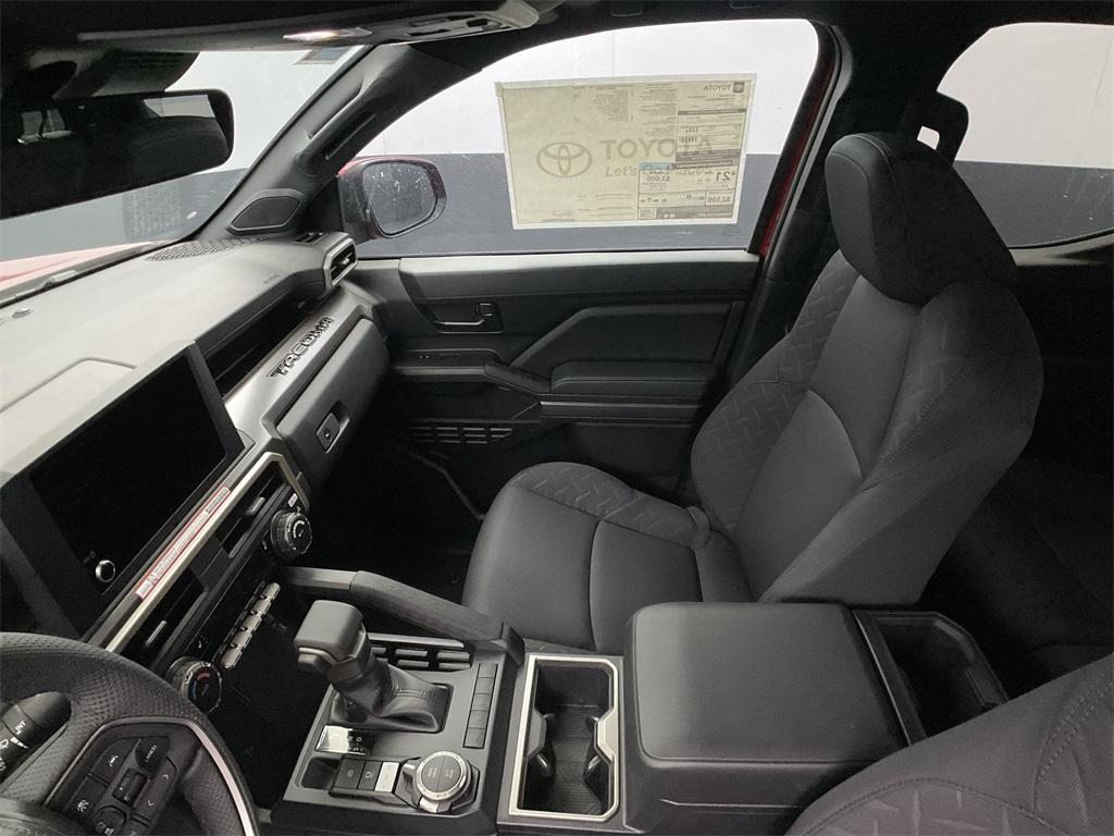 2025 Toyota Tacoma SR5 4x4 Double Cab photo 30