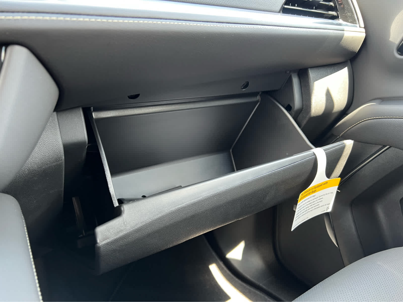 2025 Chevrolet Tahoe Premier photo 19