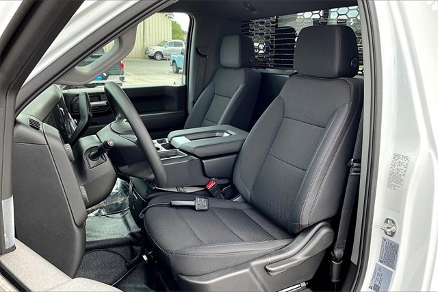 2025 Chevrolet Silverado 3500HD Work Truck photo 3
