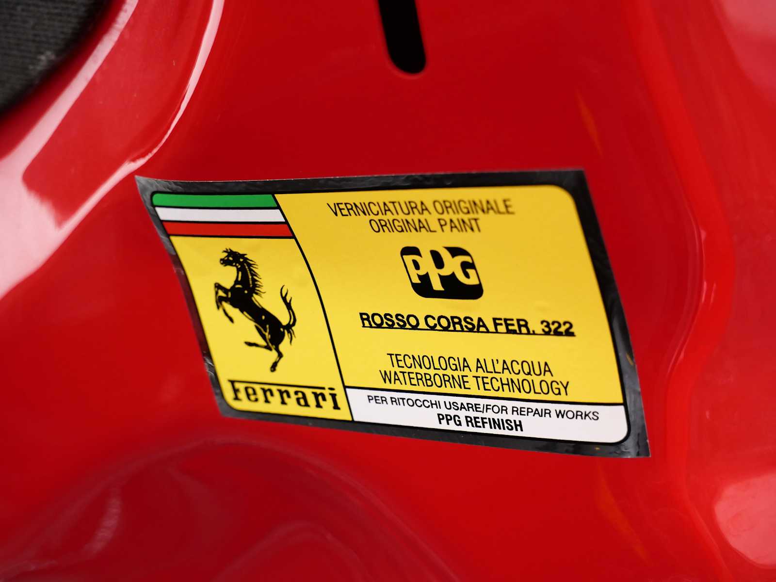 2017 Ferrari California T photo 30