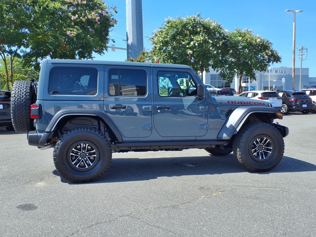 2025 Jeep Wrangler Rubicon photo 18