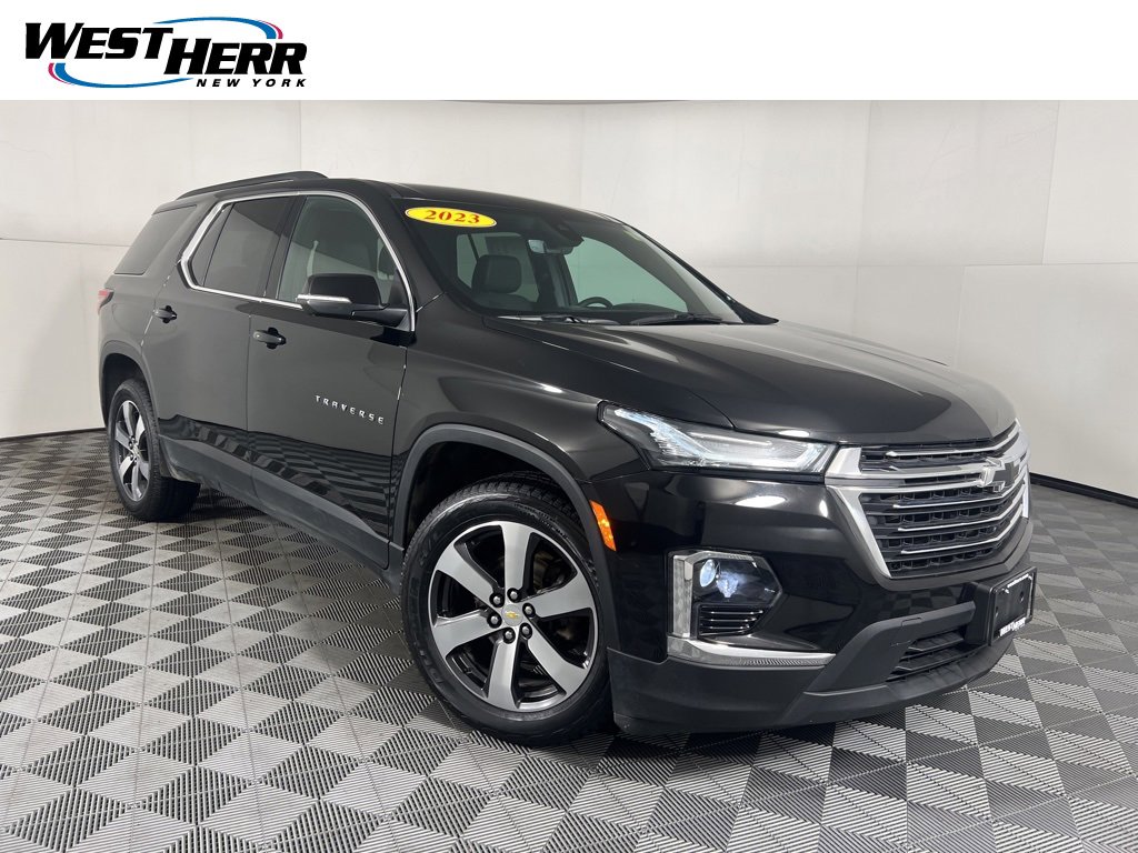 2023 Chevrolet Traverse 3LT's photo
