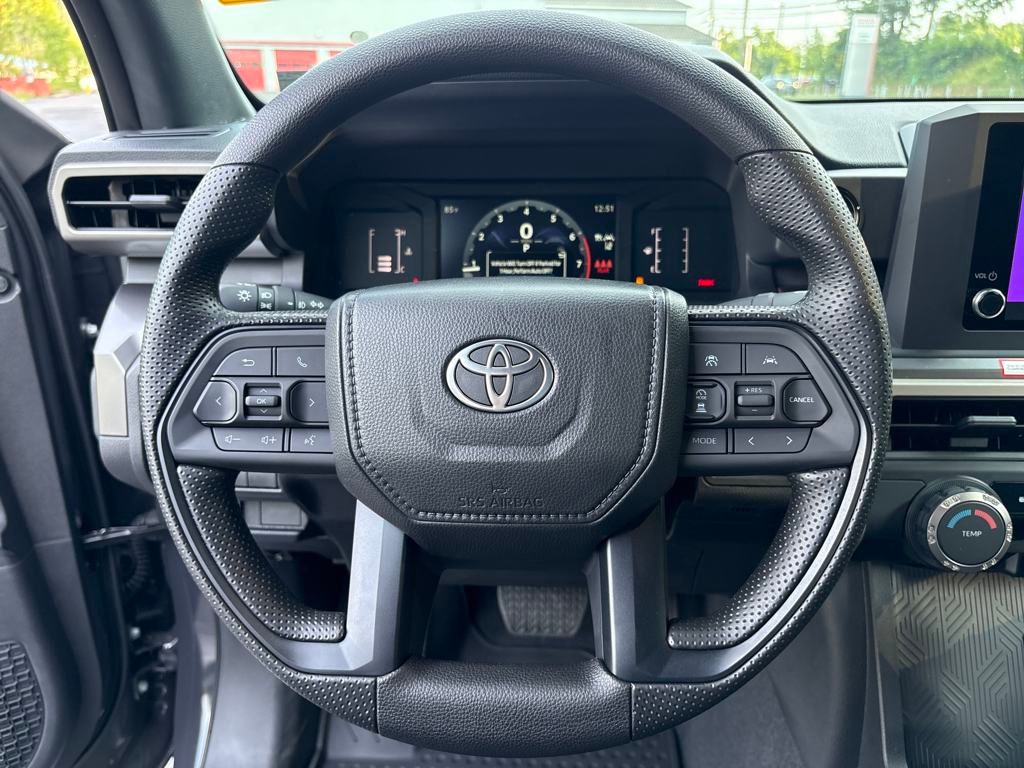 2025 Toyota Tacoma SR5 4x4 Double Cab photo 14