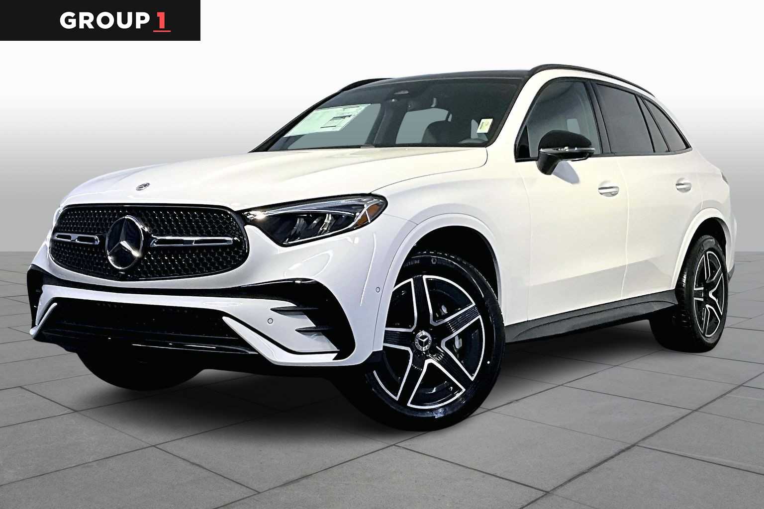 2026 Mercedes-Benz GLC Base's photo