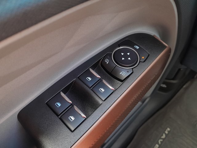 2023 Ford Maverick Lariat photo 34