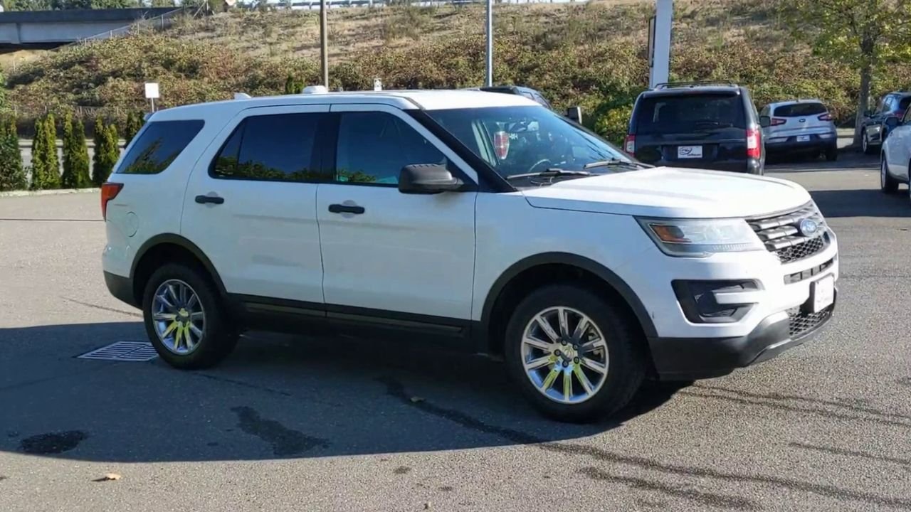 2016 Ford Explorer's photo